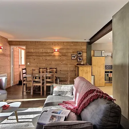 Apartment Chalet Fontaube, Station De Serre-chevalier, Commune De *